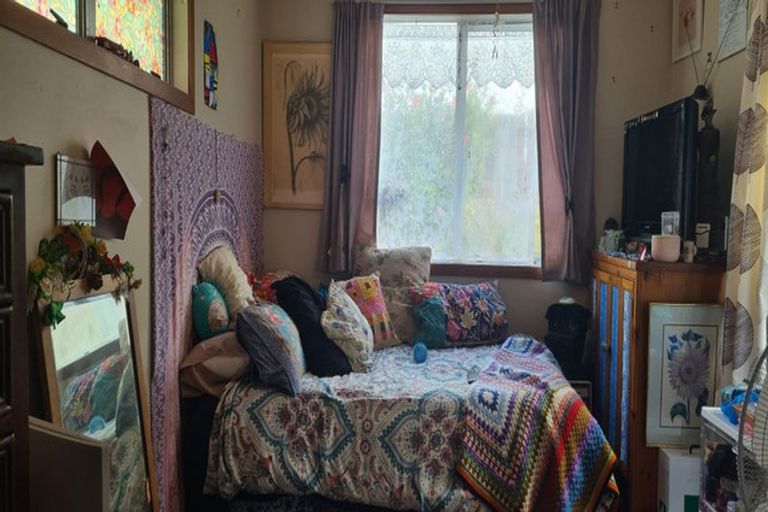 Photo of property in 263 Sturges Road, Henderson, Auckland, 0612