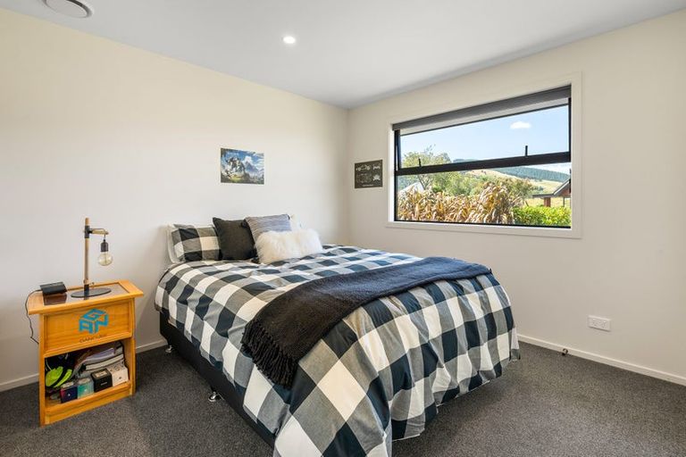 Photo of property in 92 Holyhead Street, Outram, 9019