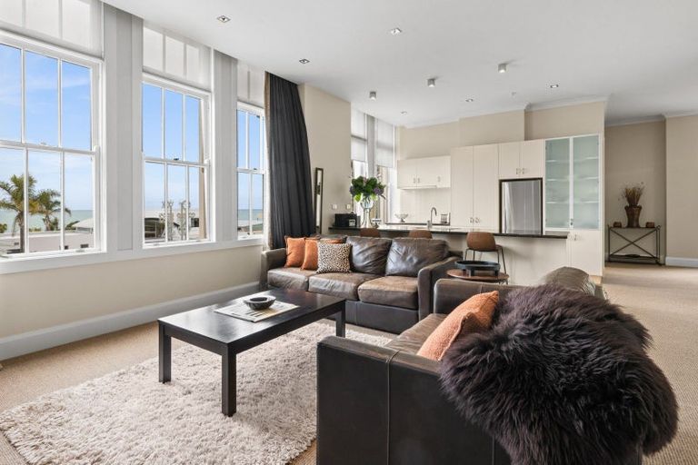 Photo of property in 4/1 Emerson Street, Napier South, Napier, 4110