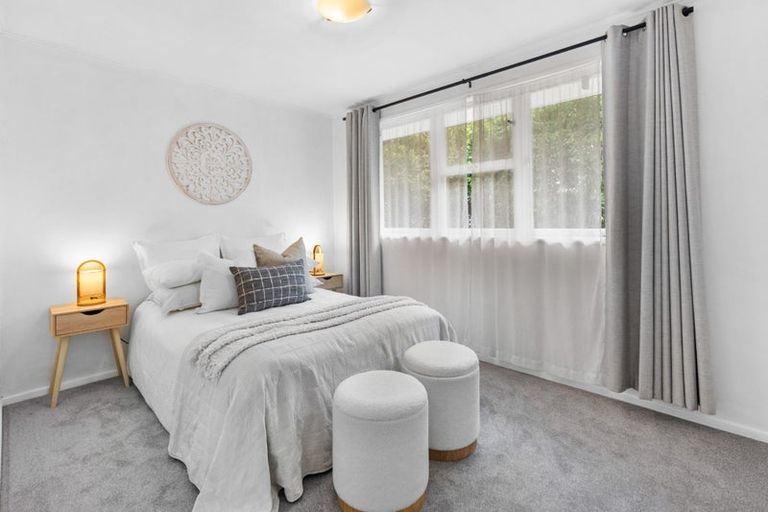 Photo of property in 2 Nikau Place, Parahaki, Whangarei, 0112