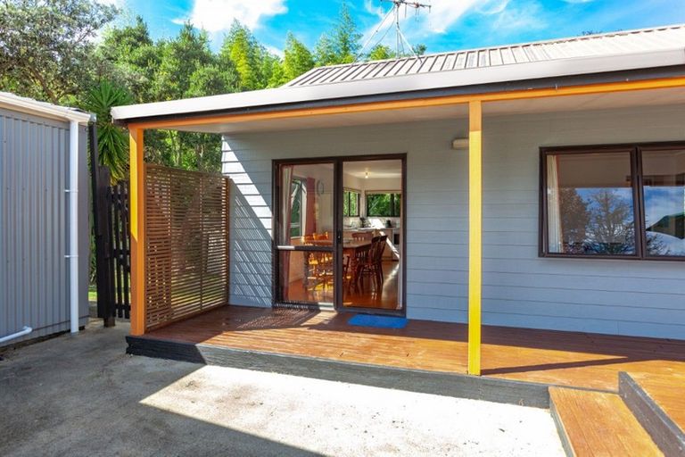 Photo of property in 103 Avalon Place, Whangamata, 3620