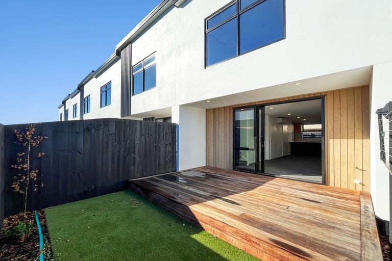 Photo of property in 5/46b Division Street, Riccarton, Christchurch, 8041