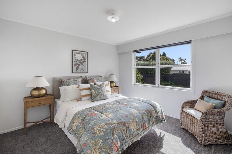 Photo of property in 8a Queen Road, Bellevue, Tauranga, 3110