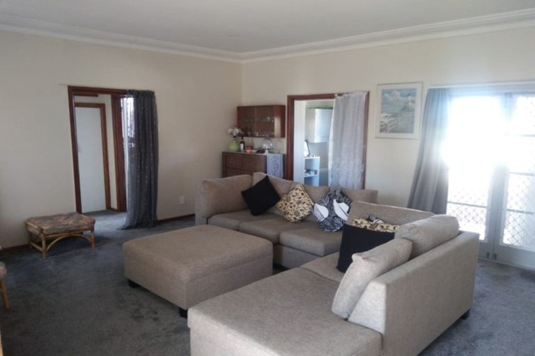 Photo of property in 47b Churchill Avenue, Manurewa, Auckland, 2102