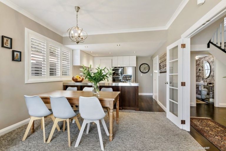 Photo of property in 54a Mcmaster Street, Greytown, 5712