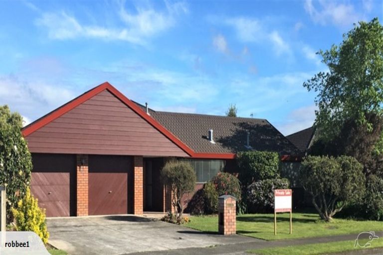 Photo of property in 8 Easton Way, Levin, 5510