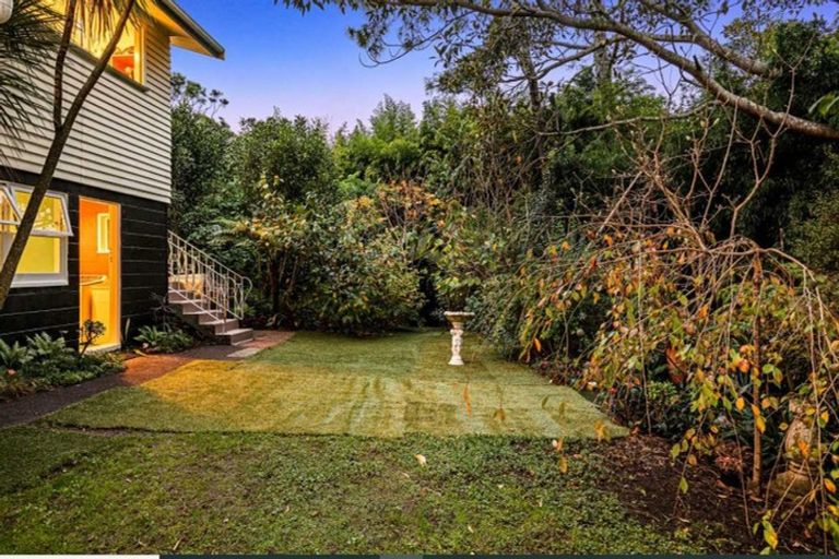Photo of property in 424 Don Buck Road, Massey, Auckland, 0614