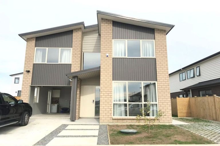 Photo of property in 13 Kota Lane, Hobsonville, Auckland, 0616