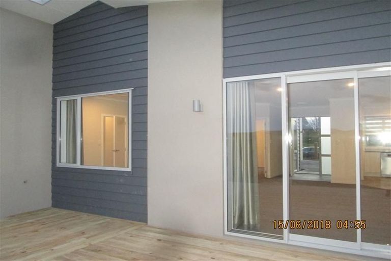 Photo of property in 8 Hehan Close, Cambridge, 3434