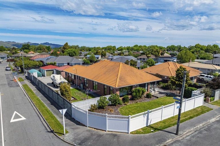 Photo of property in 18 Voss Street, Shirley, Christchurch, 8013