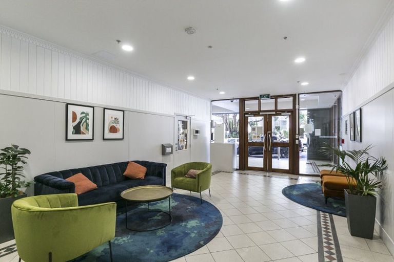 Photo of property in Atrium Towers, 6a/154 The Terrace, Wellington Central, Wellington, 6011