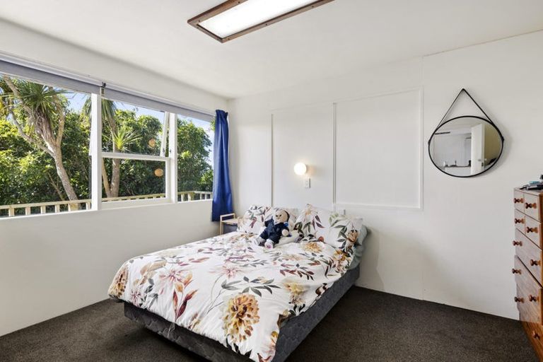 Photo of property in 115 Hornsey Road, Melrose, Wellington, 6023