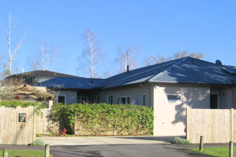 Photo of property in 2 Ranfurly Avenue, Fairfield, Hamilton, 3214