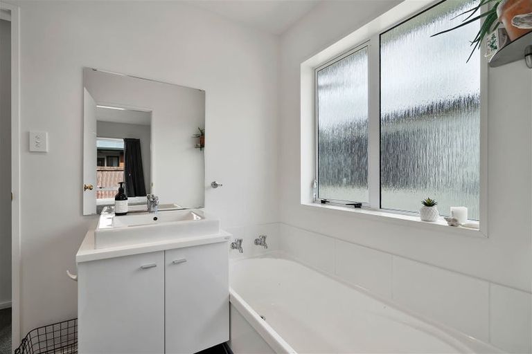 Photo of property in 2/42 Bicknor Street, Templeton, Christchurch, 8042