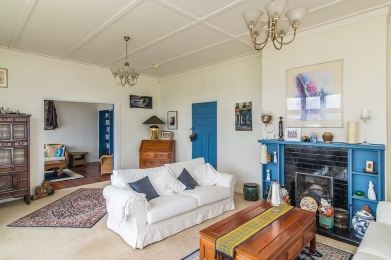 Photo of property in 4 Lower Watt Street, Wadestown, Wellington, 6012