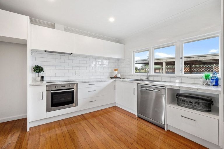 Photo of property in 12 Devon Street, Greerton, Tauranga, 3112