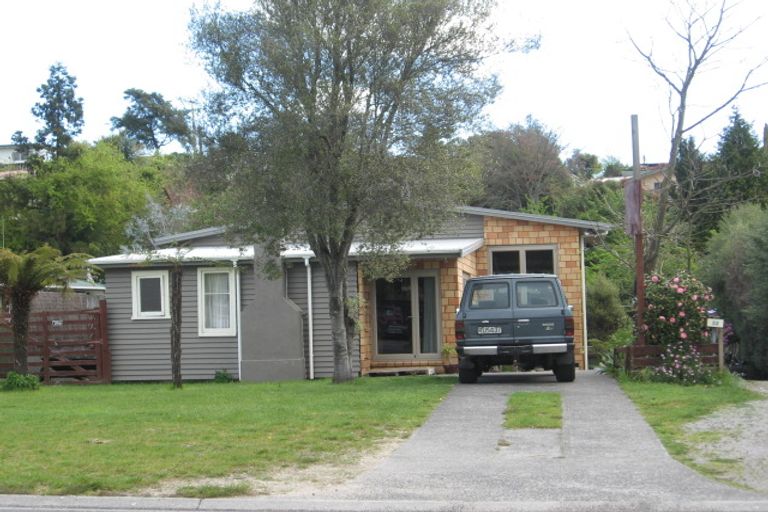 Photo of property in 32 Motutahae Street, Taupo, 3330