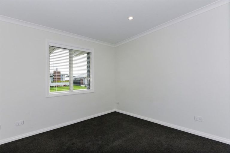 Photo of property in 71 Farthing Drive, Prebbleton, 7604