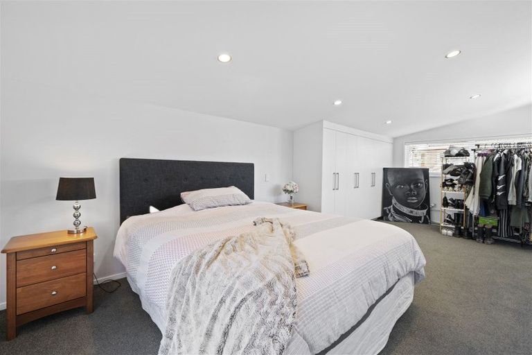 Photo of property in 33 Hyde Street, Wainuiomata, Lower Hutt, 5014