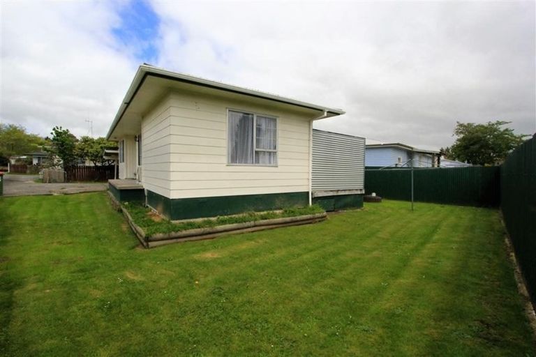 Photo of property in 82c Tawa Street, Melville, Hamilton, 3206