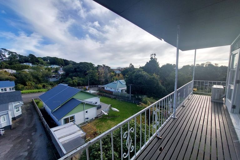 Photo of property in 5c Pendarves Street, New Plymouth, 4310