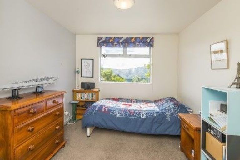 Photo of property in 14 Glamorgan Street, Northland, Wellington, 6012