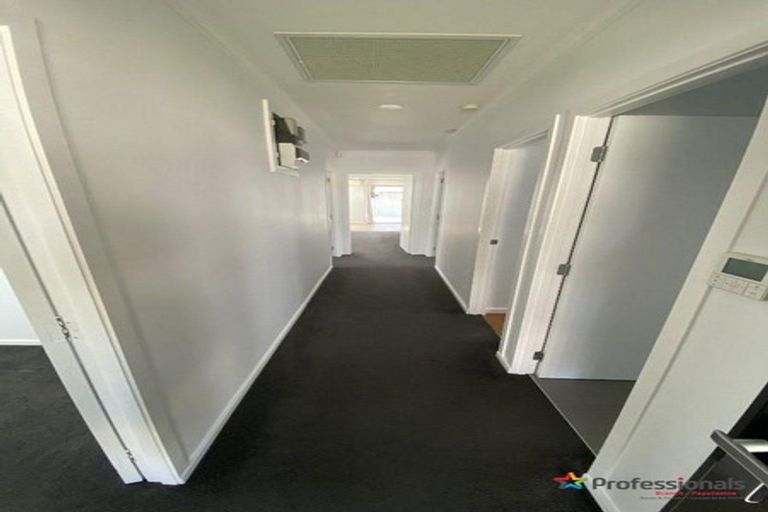 Photo of property in 1/10 Avis Avenue, Papatoetoe, Auckland, 2025
