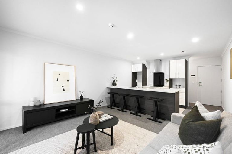 Photo of property in 124/126 Commerce Street, Frankton, Hamilton, 3204