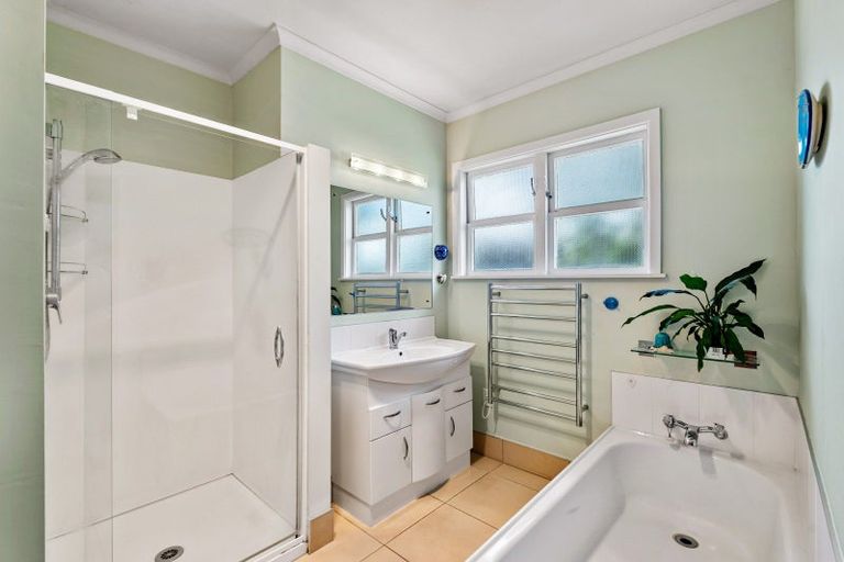 Photo of property in 716 Maxville Drive, Parkvale, Hastings, 4122