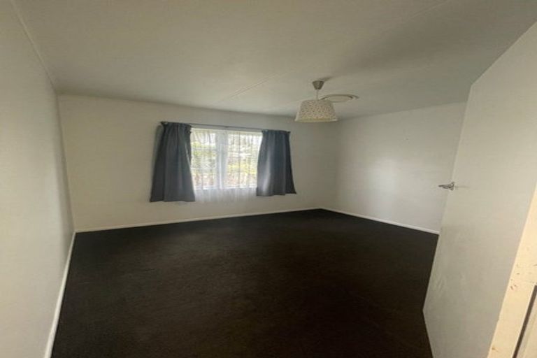 Photo of property in 39 Miro Street, Inglewood, 4330