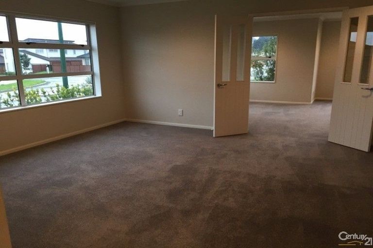 Photo of property in 22 Darion Drive, Flat Bush, Auckland, 2019