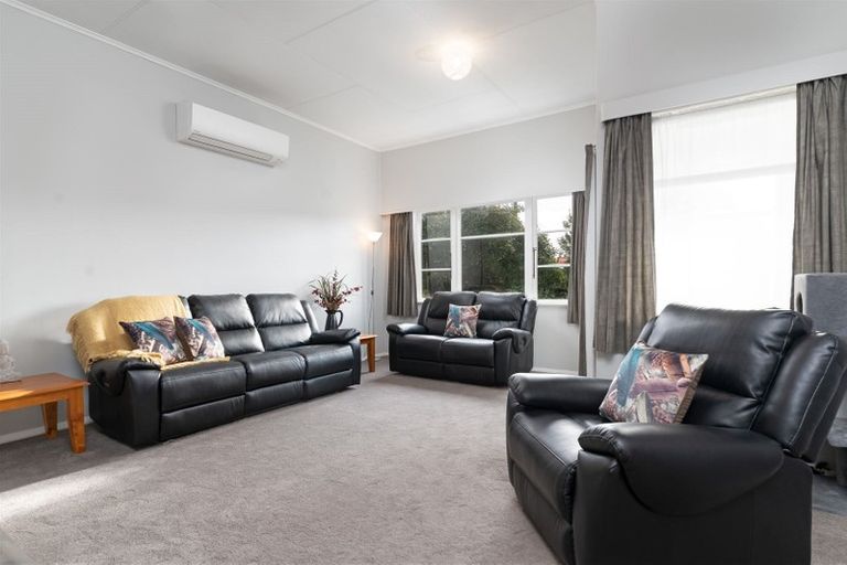 Photo of property in 121 Dixon Street, Masterton, 5810