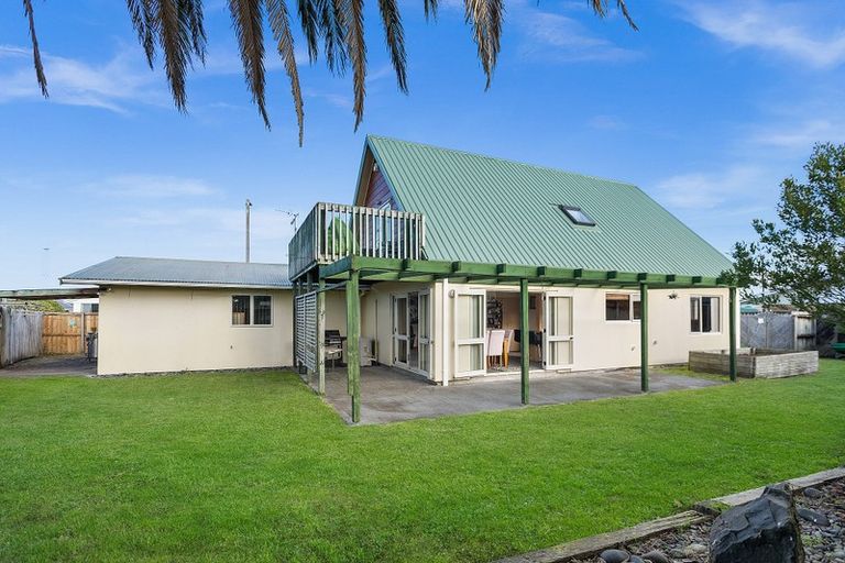 Photo of property in 2 Mcpherson Drive, Morrinsville, 3300