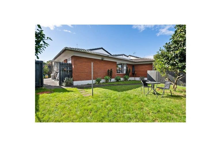 Photo of property in 4 Brooklyn Avenue, Papatoetoe, Auckland, 2025