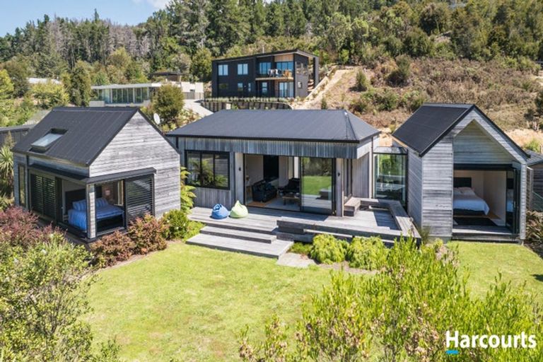 Photo of property in 18 Kahu Close, Kaiteriteri, Motueka, 7197