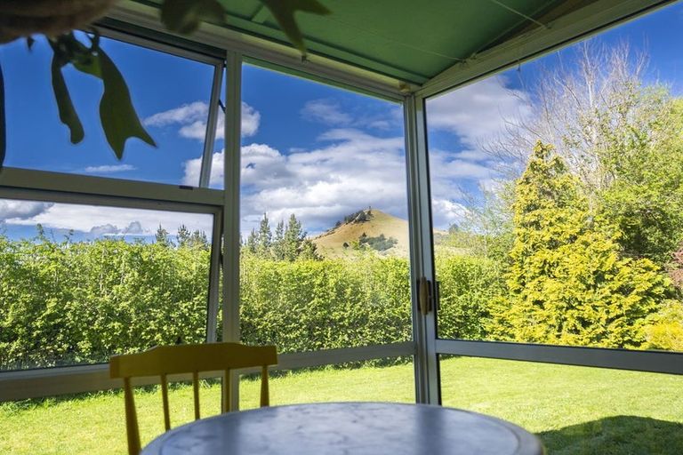 Photo of property in 42 Falcon Street, Palmerston, 9430