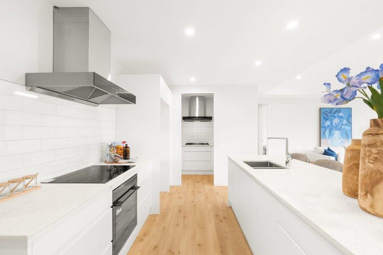 Photo of property in 22 Kirkland Crescent, Harewood, Christchurch, 8051