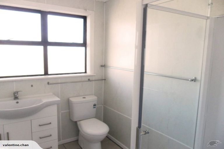 Photo of property in 40 Cunliffe Street, Johnsonville, Wellington, 6037