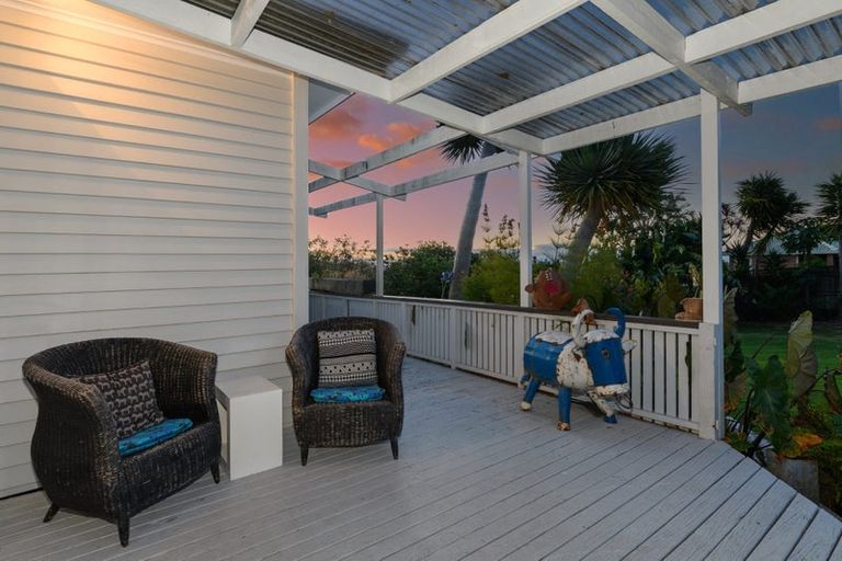 Photo of property in 174 Kaitemako Road, Welcome Bay, Tauranga, 3175