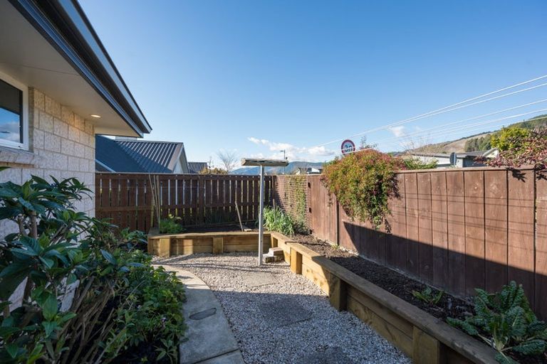 Photo of property in 43 Fairose Drive, Richmond, 7020