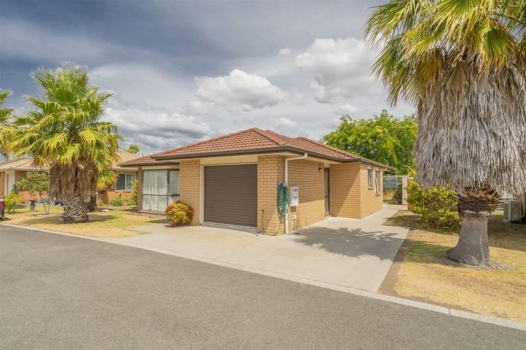 Photo of property in 2 Mayfair Close, Whitianga, 3510