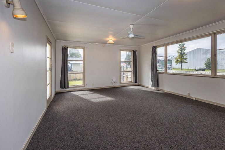 Photo of property in 22 Ward Street, Raetihi, 4632