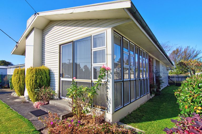 Photo of property in 45 York Street, Solway, Masterton, 5810