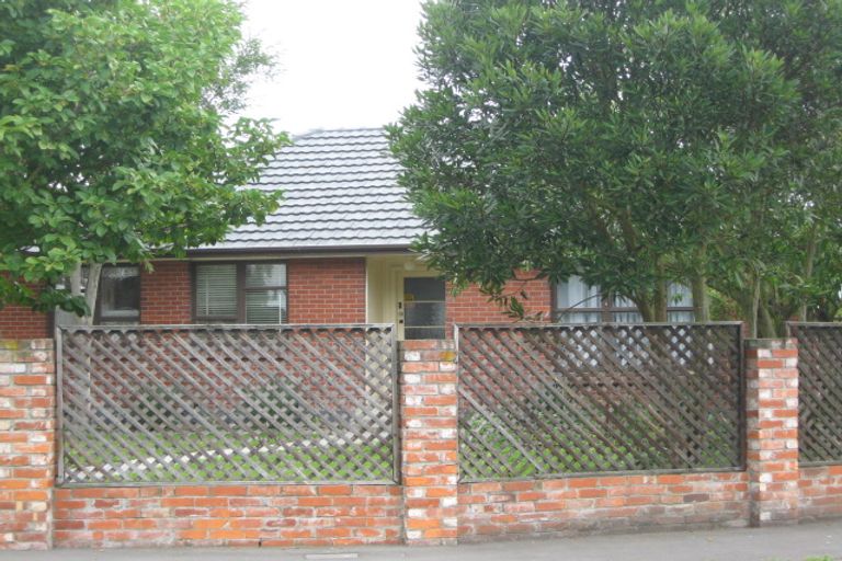 Photo of property in 7 Dalglish Place, Hoon Hay, Christchurch, 8025