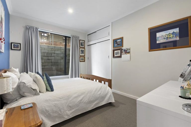 Photo of property in 55 Marine Parade, Paraparaumu Beach, Paraparaumu, 5032