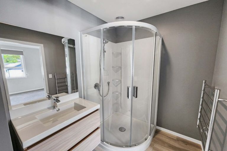 Photo of property in 2/41 Main Road, Wainuiomata, Lower Hutt, 5014