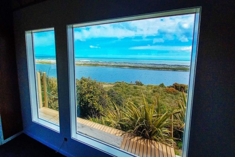 Photo of property in 41 Bluecliffs Beach Road, Papatotara, Tuatapere, 9691