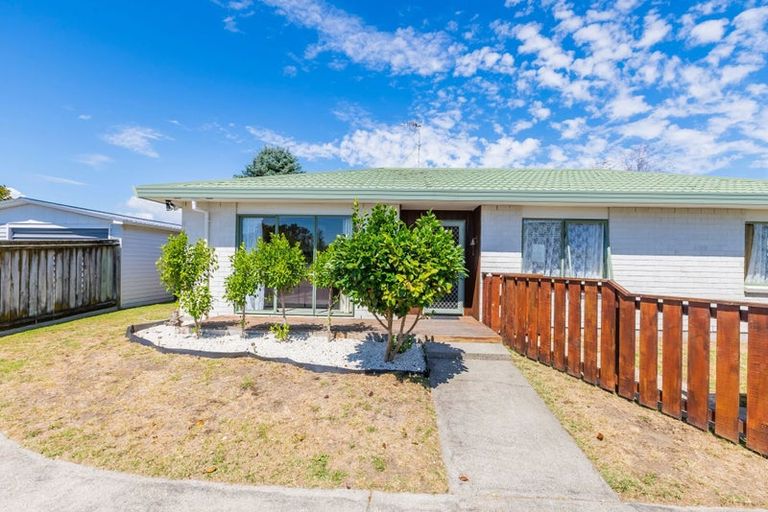 Photo of property in 33 Rosewood Place, Paraparaumu, 5032