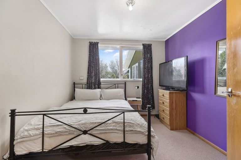 Photo of property in 14a Arawhata Street, Ranui, Porirua, 5024