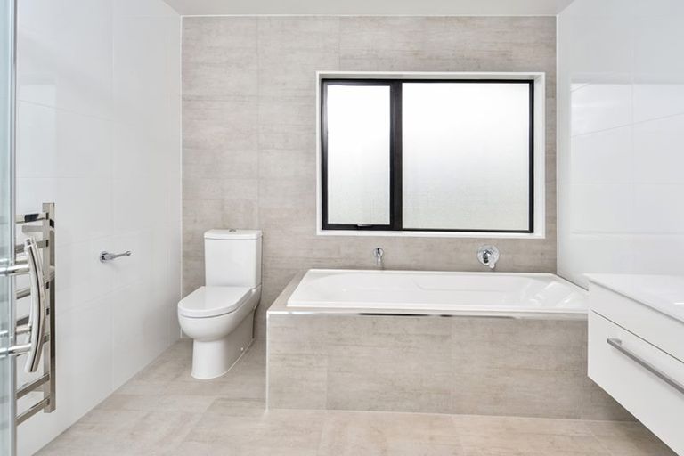 Photo of property in 6 Pheasant Close, Stanmore Bay, Whangaparaoa, 0932